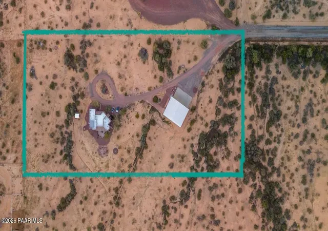 Homes for sale in Aguila, AZ | 48424 N 520th Ave, Aguila, AZ 85320 | MLS# 1080430