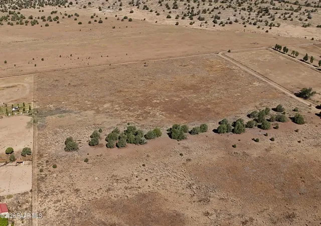 Photo 2 of Land for sale at 0 N Antelope Rd, Paulden, AZ 86334 | MLS# 1080524 | Listing updated on 2026-09-21