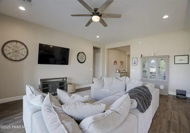 4th image of 6870 Claret Dr, Prescott, AZ 86305 | MLS# 1081828