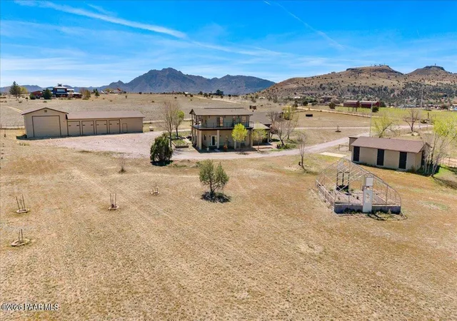 Photo 1 of Single family home for sale at 1445 S Table Mountain Rd, Chino Valley, AZ 86323 | MLS# 1080606 | Listing updated on 2026-10-06