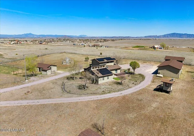 Photo 2 of Single family home for sale at 1445 S Table Mountain Rd, Chino Valley, AZ 86323 | MLS# 1080606 | Listing updated on 2026-10-06