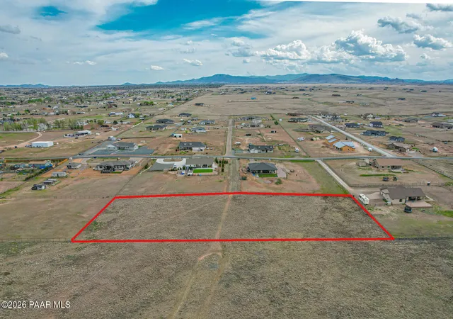 1st image of 00 E Jaguar Pl, Prescott Valley, AZ 86315 | MLS# 1080797