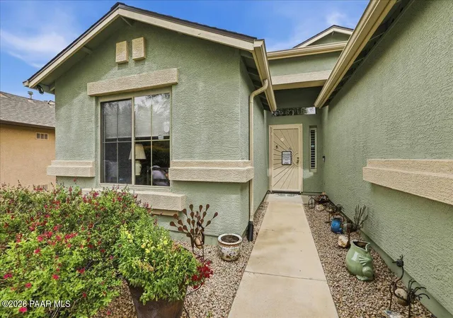 Photo 3 of Single family home for sale at 7454 E Shepherd Hl Ln, Prescott Valley, AZ 86315 | MLS# 1081001 | Listing updated on 2026-09-26