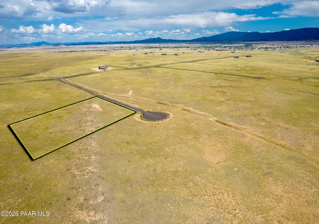 Photo 2 of Land for sale at 40 A 1 Addax Dr, Prescott Valley, AZ 86315 | MLS# 1081101 | Listing updated on 2026-04-11