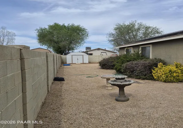 Homes for sale in Paulden, AZ | 24460 N Yosemite St, Paulden, AZ 86334 | MLS# 1081053