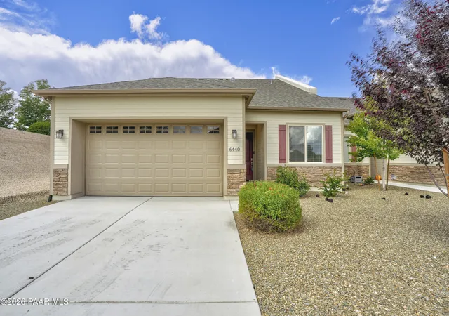 Townhouse for sale at 6440 E Berkeley Ct #16, Prescott Valley, AZ 86314 | MLS# 1081093