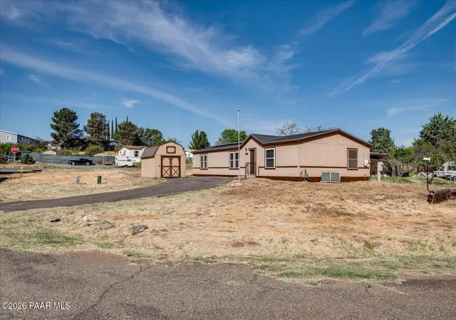 Homes for sale in Mayer, AZ | 13861 S Spring Ln, Mayer, AZ 86333 | MLS# 1081073