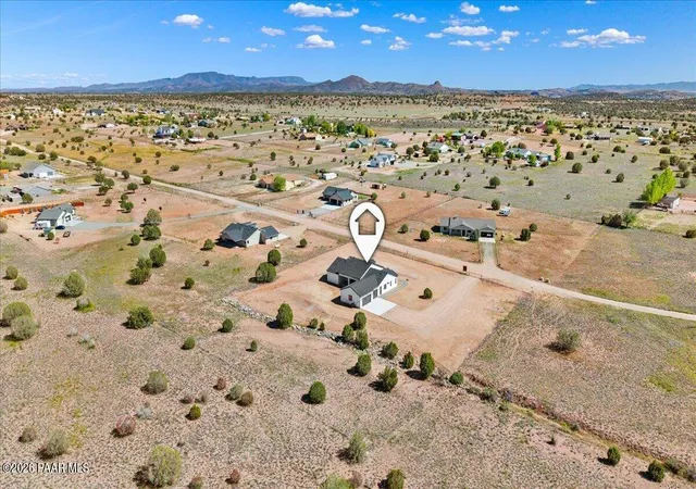 Homes for sale in Paulden, AZ | 1170 E Cougar Ridge Rd, Paulden, AZ 86334 | MLS# 1081405