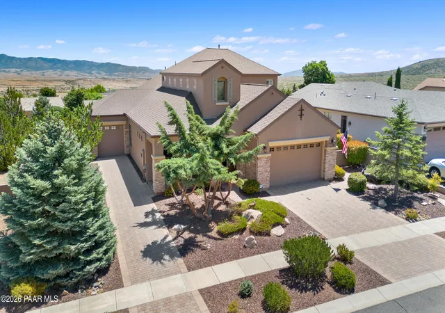 2nd image of 1093 N Wide Open Trl, Prescott Valley, AZ 86314 | MLS# 1082079