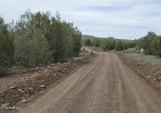 Photo 3 of House for sale at Lot 240 Mad Man Mountain Rd, Ash Fork, AZ 86320 | MLS# 1081317 | Listing updated on 2026-04-21
