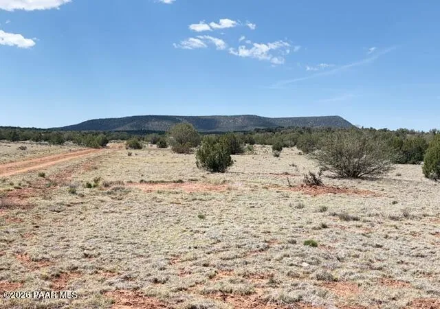 3rd image of 00 W Flor Ln, Seligman, AZ 86337 | MLS# 1081319