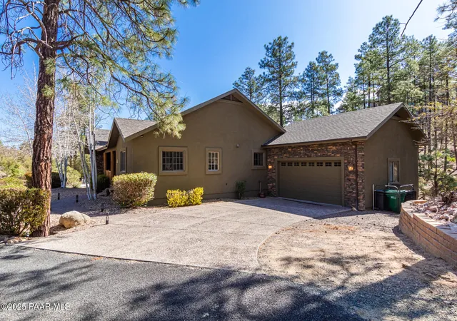 1st image of 820 Bryce Canyon Cir, Prescott, AZ 86303 | MLS# 1081340