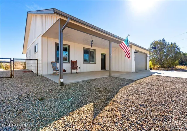 Homes for sale in Paulden, AZ | 22367 N Malapai Ridge Rd, Paulden, AZ 86334 | MLS# 1081504