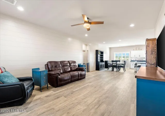 Homes for sale in Paulden, AZ | 22367 N Malapai Ridge Rd, Paulden, AZ 86334 | MLS# 1081504