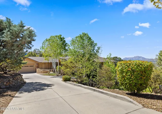 Photo 4 of Single family home for sale at 548 Quail Holw Dr, Prescott, AZ 86303 | MLS# 1081538 | Listing updated on 2026-10-29