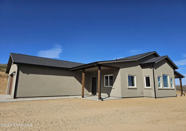 Homes for sale in Dewey Humboldt, AZ | 1330 S Dewey Rd, Dewey Humboldt, AZ 86327 | MLS# 1081836