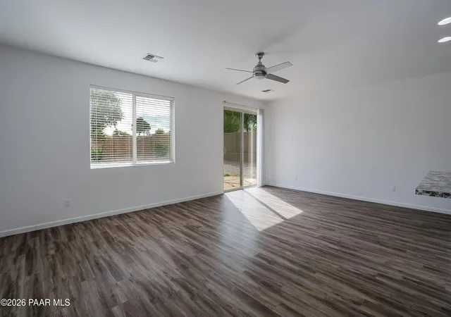 Photo 3 of Single family home for sale at 371 Grafton Ct, Chino Valley, AZ 86323 | MLS# 1081571 | Listing updated on 2026-10-08