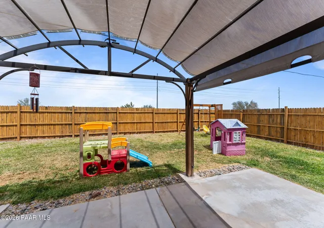 Homes for sale in Morristown, AZ | 456 Reizen Dr, Morristown, AZ 85342 | MLS# 1081607