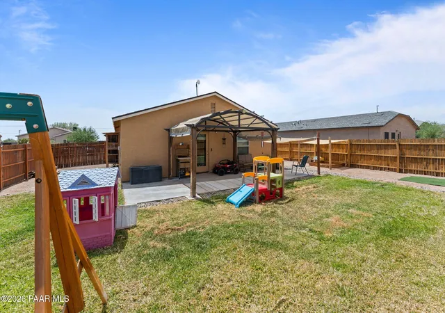 Homes for sale in Morristown, AZ | 456 Reizen Dr, Morristown, AZ 85342 | MLS# 1081607