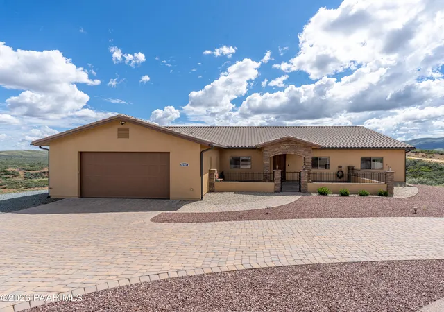 Homes for sale in Mayer, AZ | 12121 E Remuda Ln, Mayer, AZ 86333 | MLS# 1082389