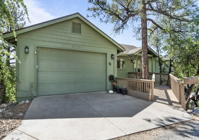 1st image of 810 S Boulder Dr, Prescott, AZ 86303 | MLS# 1081904