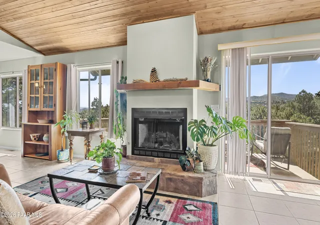 3rd image of 810 S Boulder Dr, Prescott, AZ 86303 | MLS# 1081904