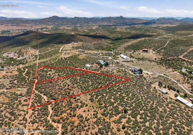Land for sale at 10560 E Rocky Hl Rd, Dewey, AZ 86327 | MLS# 1081888