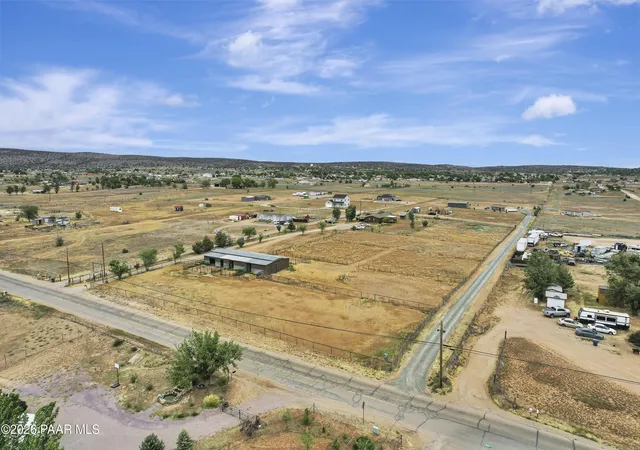 Homes for sale in Paulden, AZ | 25055 N Naples St, Paulden, AZ 86334 | MLS# 1081771