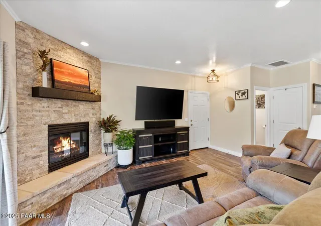 Photo 2 of Townhouse for sale at 1144 Mary Dr, Prescott, AZ 86305 | MLS# 1082003 | Listing updated on 2026-05-15