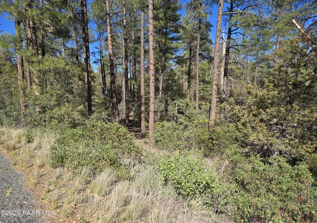 Photo 3 of Sale Pending at 5076 Arrowhead Dr, Prescott, AZ 86305 | MLS# 1081807 | Listing updated on 2026-10-29