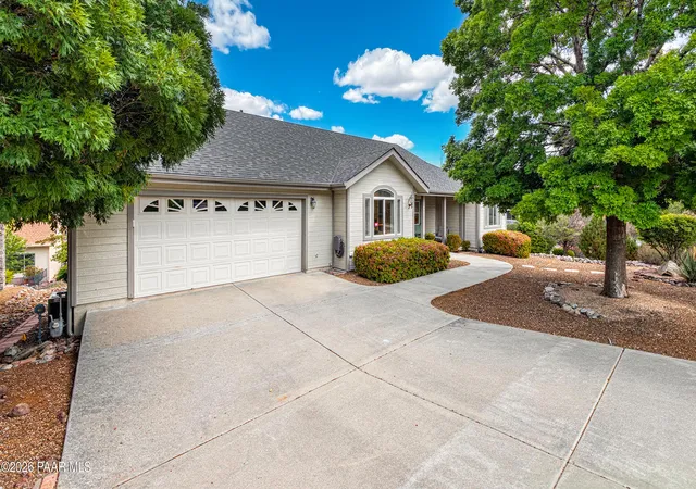 Photo 2 of Single family home for sale at 842 Westin Pass, Prescott, AZ 86301 | MLS# 1081926 | Listing updated on 2026-09-28