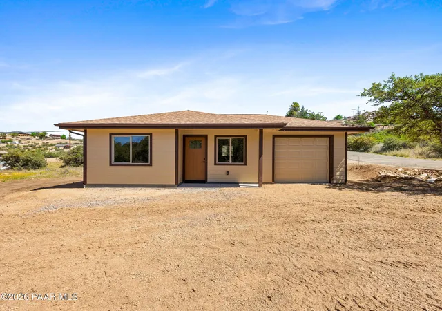 1st image of 18290 S Niblick Dr, Kirkland, AZ 86332 | MLS# 1081928