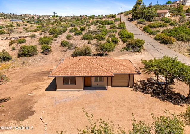 Single family home for sale at 18290 S Niblick Dr, Kirkland, AZ 86332 | MLS# 1081928
