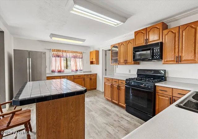 Photo 4 of Single family home for sale at 18246 S Henry Coe Rd, Peeples Valley, AZ 86332 | MLS# 1081947 | Listing updated on 2026-08-12