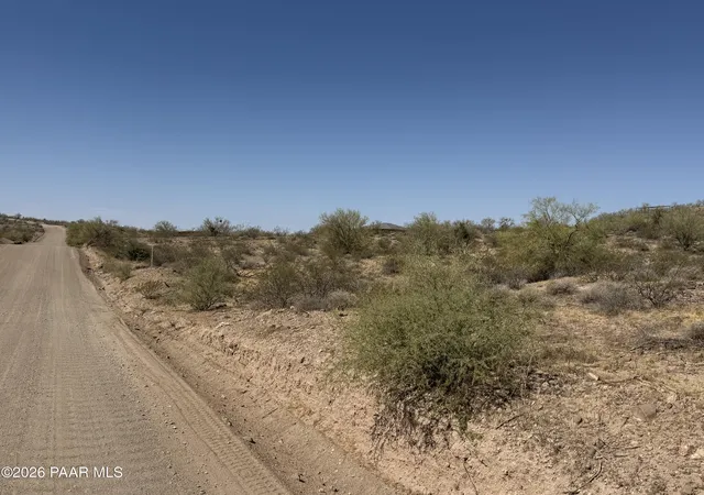 Photo 8 of Land for sale at Xx001 S Gods Country Rd, Wickenburg, AZ 85390 | MLS# 1082113 | Listing updated on 2026-06-27