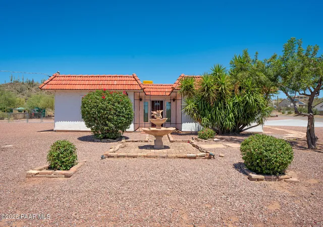 1st image of 33750 S Ridgeway Rd, Black Canyon City, AZ 85324 | MLS# 1082045