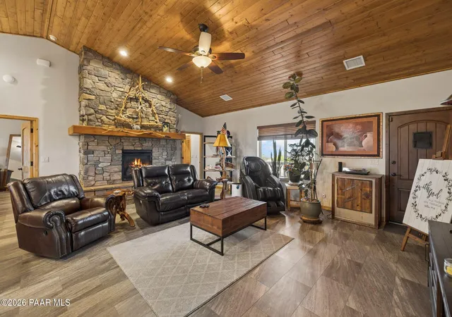 Photo 3 of Single family home for sale at 15724 E Bonanza Trl, Dewey, AZ 86327 | MLS# 1082133 | Listing updated on 2026-08-23