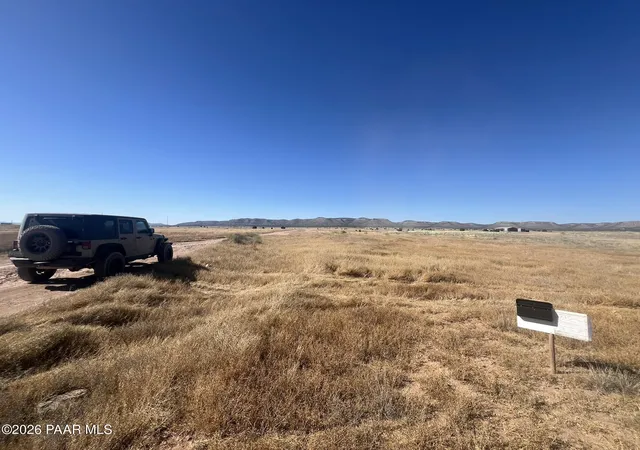 Homes for sale in Paulden, AZ | 0a Red Rock Rd, Paulden, AZ 86334 | MLS# 1082151