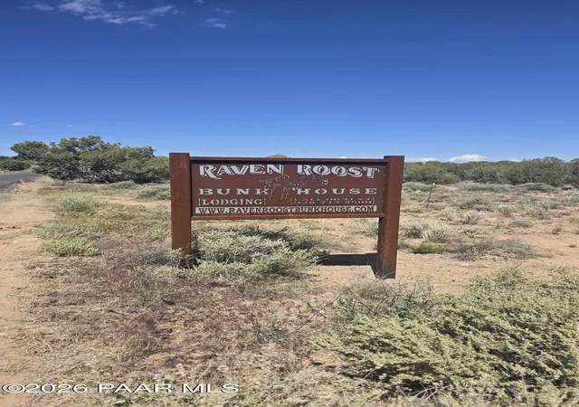 Homes for sale in Paulden, AZ | 2500 W Gunsite Rd, Paulden, AZ 86334 | MLS# 1082174