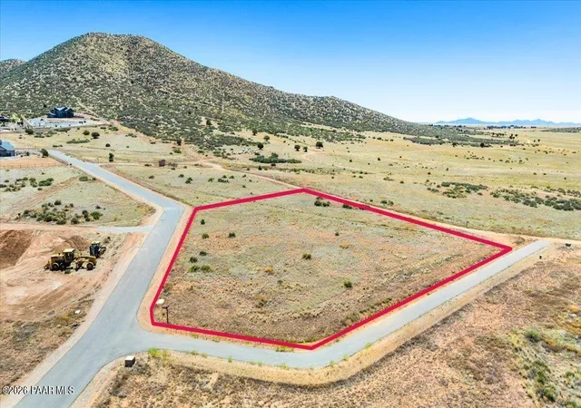 1st image of 10709 E Stallion Wy, Prescott Valley, AZ 86315 | MLS# 1082224