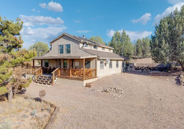 Photo 4 of Single family home for sale at 2500 W Gunsite Rd, Paulden, AZ 86334 | MLS# 1082277 | Listing updated on 2026-08-29