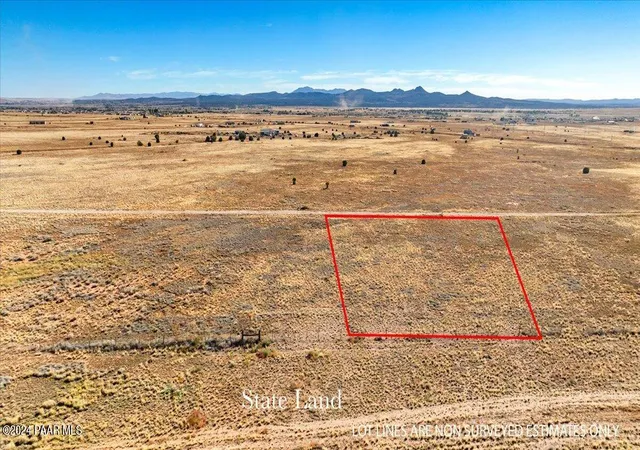 Homes for sale in Paulden, AZ | 3294 W Limestone Dr, Paulden, AZ 86334 | MLS# 1082619