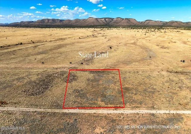 Homes for sale in Paulden, AZ | 3294 W Limestone Dr, Paulden, AZ 86334 | MLS# 1082619