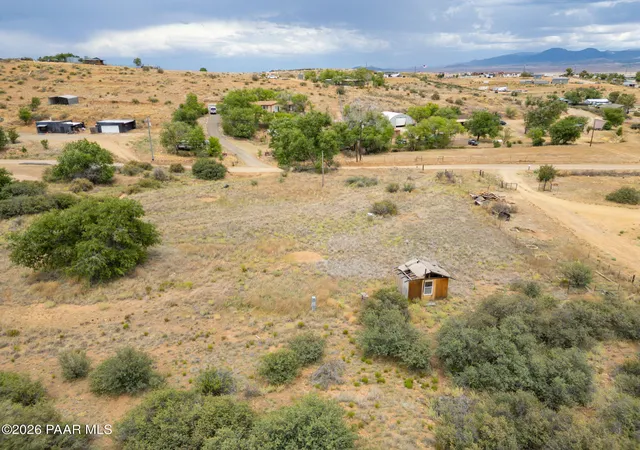 3rd image of 10665 E Janet Wy, Dewey, AZ 86327 | MLS# 1082482