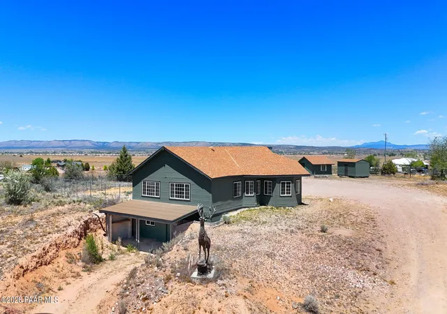 Photo 1 of Single family home for sale at 780 W Willow Wind Trl, Paulden, AZ 86334 | MLS# 1082588 | Listing updated on 2026-09-19