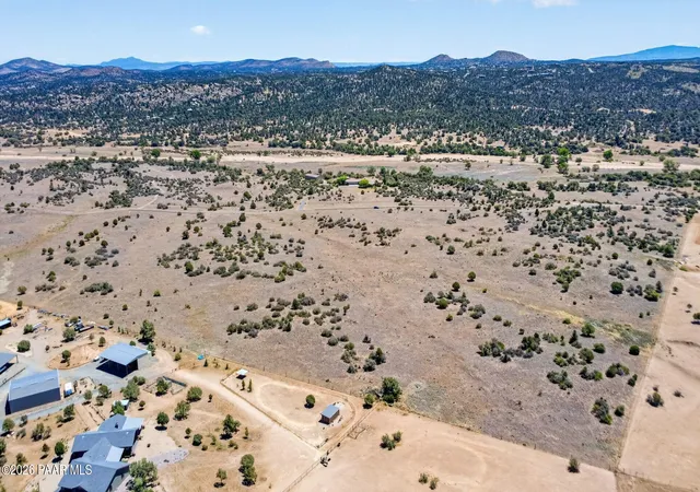 Photo 2 of Sale Pending at 88b N Pheasant Run Rd, Prescott, AZ 86305 | MLS# 1083164 | Listing updated on 2026-09-25