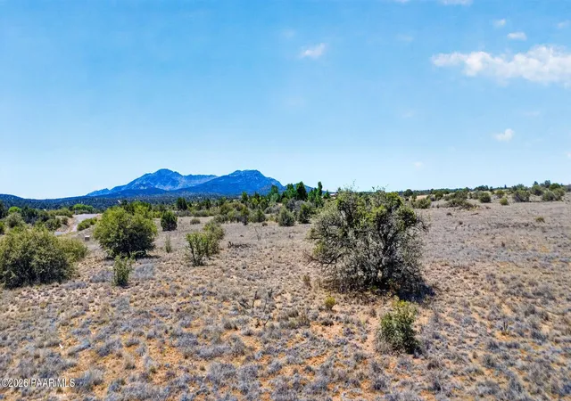 Photo 3 of Sale Pending at 88b N Pheasant Run Rd, Prescott, AZ 86305 | MLS# 1083164 | Listing updated on 2026-09-25