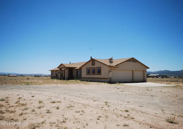 Homes for sale in Paulden, AZ | 3555 W Big Chino Rd, Paulden, AZ 86334 | MLS# 1082759