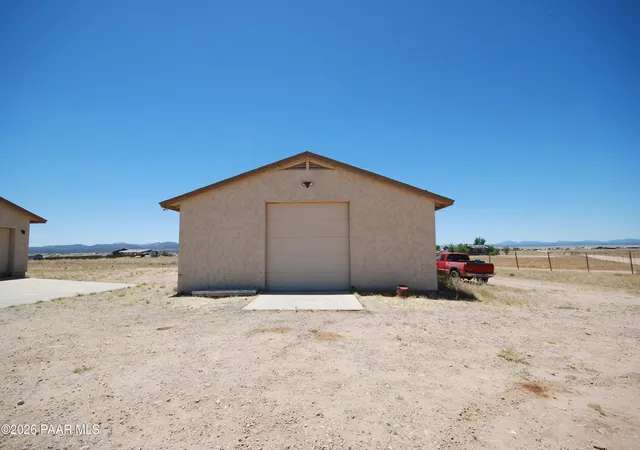 Homes for sale in Paulden, AZ | 3555 W Big Chino Rd, Paulden, AZ 86334 | MLS# 1082759