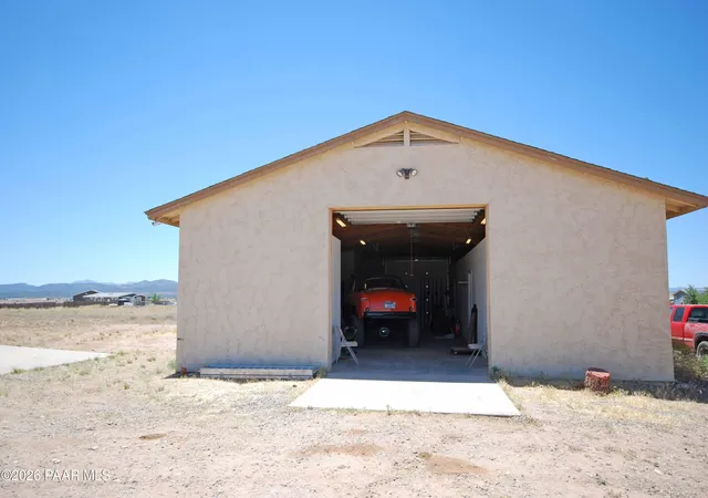 Homes for sale in Paulden, AZ | 3555 W Big Chino Rd, Paulden, AZ 86334 | MLS# 1082759